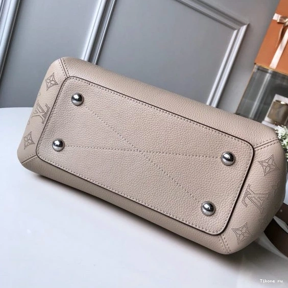 Affordable Louis Bag Vuitton Haumea 0813